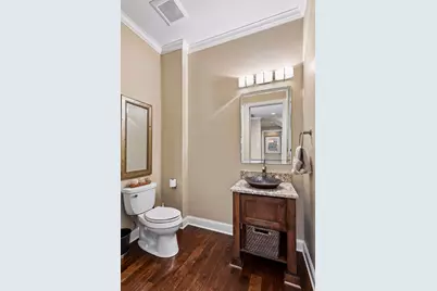 875 Lake Street N #401, Wayzata, MN 55391 - Photo 27