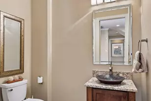 875 Lake St N, Wayzata, MN 55391 - Photo 27