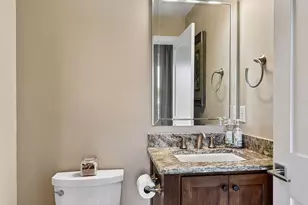 875 Lake St N, Wayzata, MN 55391 - Photo 33