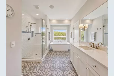 28200 Boulder Circle, Shorewood, MN 55331 - Photo 9