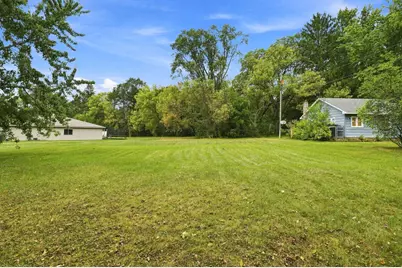 401 S Division Street, Roberts, WI 54023 - Photo 3
