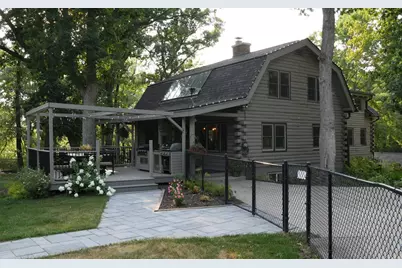 136 County Road E, Houlton, WI 54082 - Photo 1