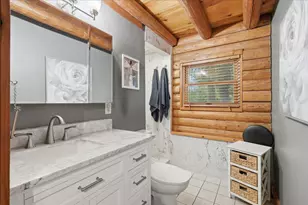 136 County Rd E, Houlton, WI 54082 - Photo 9