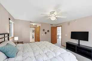 14355 Raymond Ln, Eden Prairie, MN 55347 - Photo 23