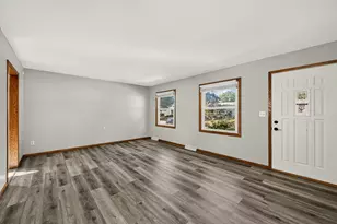 1604 9th Ave SE, Rochester, MN 55904 - Photo 3