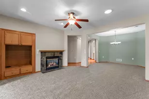7447 Timber Crest Dr S, Cottage Grove, MN 55016 - Photo 7