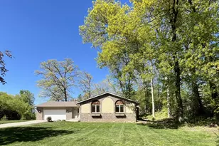 5885 Hidden Oaks Cir SE, Prior Lake, MN 55372 - Photo 1