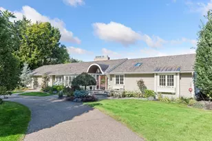 330 Peavey Rd, Wayzata, MN 55391 - Photo 5