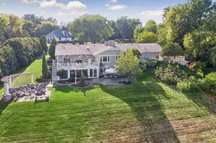 330 Peavey Rd, Wayzata, MN 55391 - Photo 5