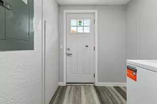 104 Central Ave S, Dodge Center, MN 55927 - Photo 17