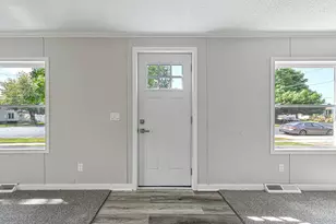 104 Central Ave S, Dodge Center, MN 55927 - Photo 3