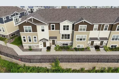 2217 Gateway Curve, North Saint Paul, MN 55109 - Photo 23