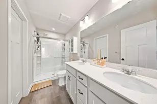 2217 Gateway Curv, North Saint Paul, MN 55109 - Photo 19