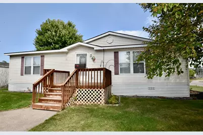 708 1st Street E, Milaca, MN 56353 - Photo 3