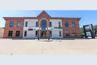 507 N Nokomis Street #D, Alexandria, MN 56308 - Photo 1
