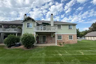 5135 Balmoral Ln, Bloomington, MN 55437 - Photo 3