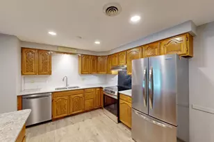 808 Lake Chapeau Dr, Albert Lea, MN 56007 - Photo 5