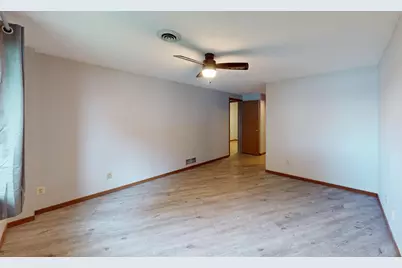 808 Lake Chapeau Drive #105, Albert Lea, MN 56007 - Photo 11