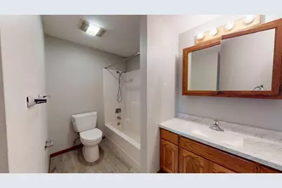 808 Lake Chapeau Drive #105, Albert Lea, MN 56007 - Photo 9