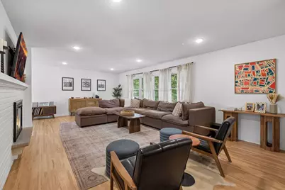 2150 Aquila Avenue N, Golden Valley, MN 55427 - Photo 9