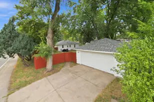 7545 Vincent Ave S, Richfield, MN 55423 - Photo 23