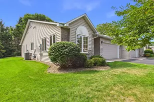 920 Evergreen Ct, Vadnais Heights, MN 55127 - Photo 35