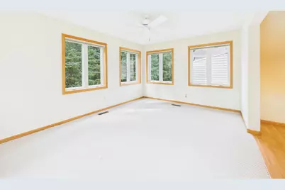 920 Evergreen Court, Vadnais Heights, MN 55127 - Photo 21