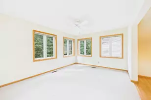 920 Evergreen Ct, Vadnais Heights, MN 55127 - Photo 21