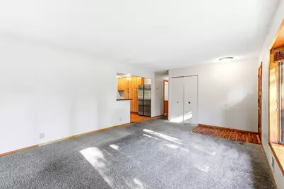8500 Quinn Avenue S, Bloomington, MN 55437 - Photo 5