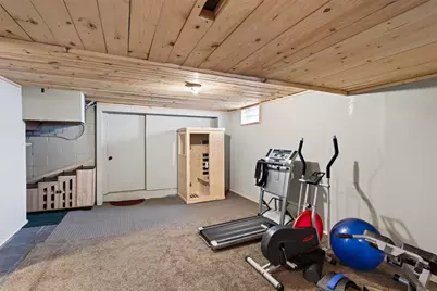 8945 Colfax Avenue S, Bloomington, MN 55420 - Photo 25