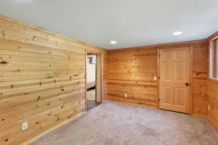 8945 Colfax Ave S, Bloomington, MN 55420 - Photo 21