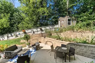 379 Wheelock Parkway E, Saint Paul, MN 55130 - Photo 27