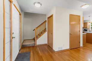 379 Wheelock Parkway E, Saint Paul, MN 55130 - Photo 5