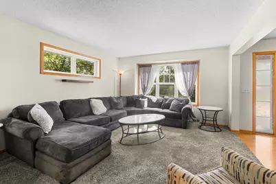 379 Wheelock Parkway E, Saint Paul, MN 55130 - Photo 7