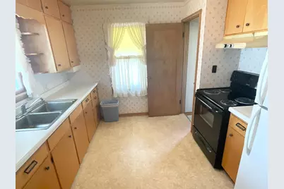 604 13th Avenue SW, Austin, MN 55912 - Photo 7