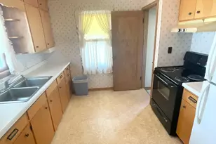 604 13th Ave SW, Austin, MN 55912 - Photo 7