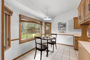 9163 Ranchview Ln N, Maple Grove, MN 55369 - Photo 7