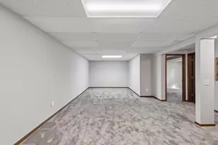 2708 Boone Ave N, New Hope, MN 55427 - Photo 27