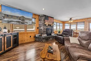 1246 Riverview Dr, Alma, WI 54610 - Photo 3