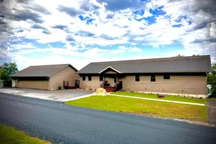 1246 Riverview Dr, Alma, WI 54610 - Photo 1