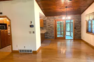 1713 Siewert St, Red Wing, MN 55066 - Photo 9