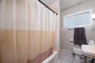 706 N 8th St, Saint Peter, MN 56082 - Photo 9