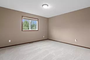 2244 Woodlyn Ridge Ct, Mound, MN 55364 - Photo 23