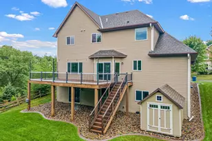 2244 Woodlyn Ridge Ct, Mound, MN 55364 - Photo 5