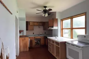 2604 5th Ave W, Hibbing, MN 55746 - Photo 3