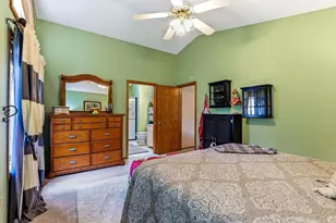 9205 Yorkshire Ln, Brooklyn Park, MN 55443 - Photo 19