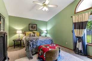 9205 Yorkshire Ln, Brooklyn Park, MN 55443 - Photo 17