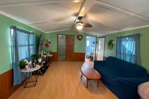 7431 Oakley St NE, Fridley, MN 55432 - Photo 3