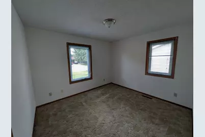 2265 4th Avenue SE, Owatonna, MN 55060 - Photo 9