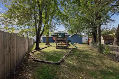 250 Stardust Boulevard, Circle Pines, MN 55014 - Photo 25